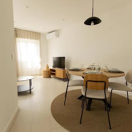 Bv 01 أمادورا