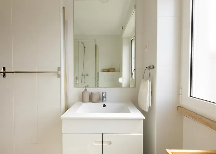 Bv 01 شقة أمادورا